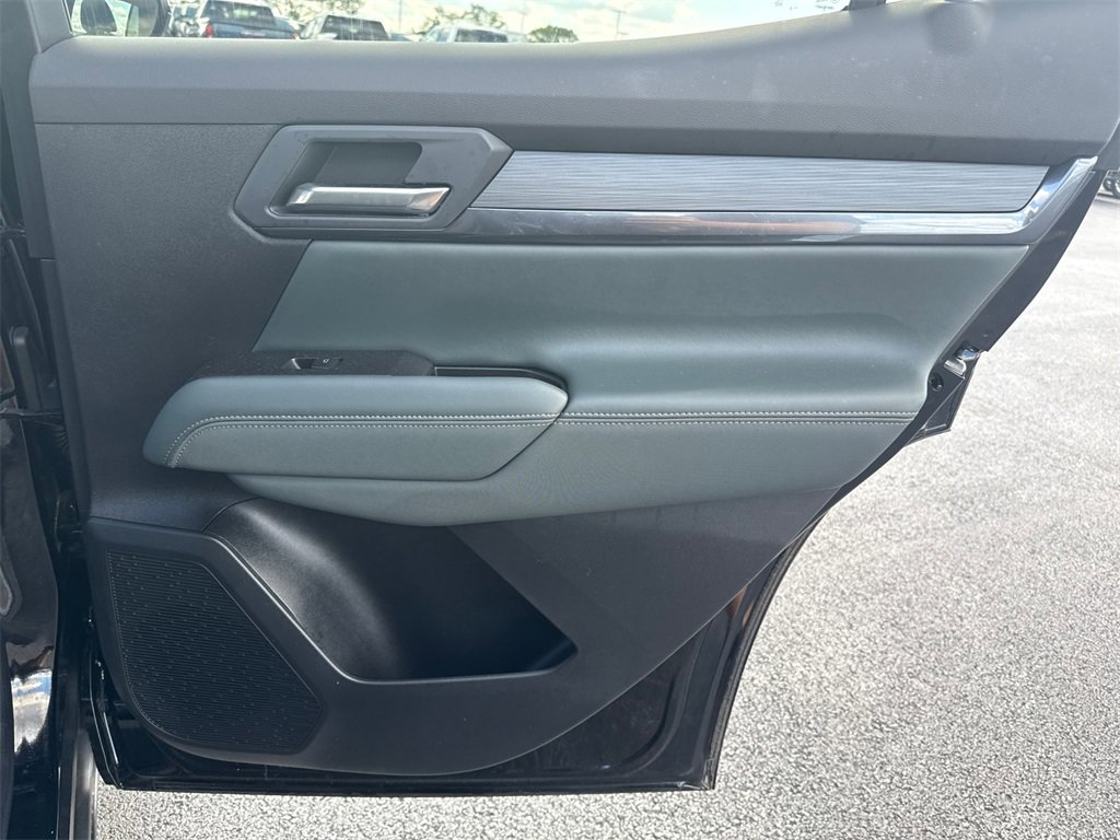 2026 GMC TERRAIN - Image 33