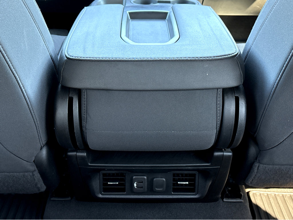 2021 Chevrolet Silverado 1500 LT photo 25