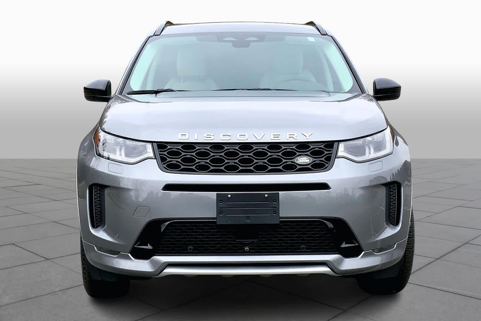 2025 Land Rover Discovery Sport S photo 3