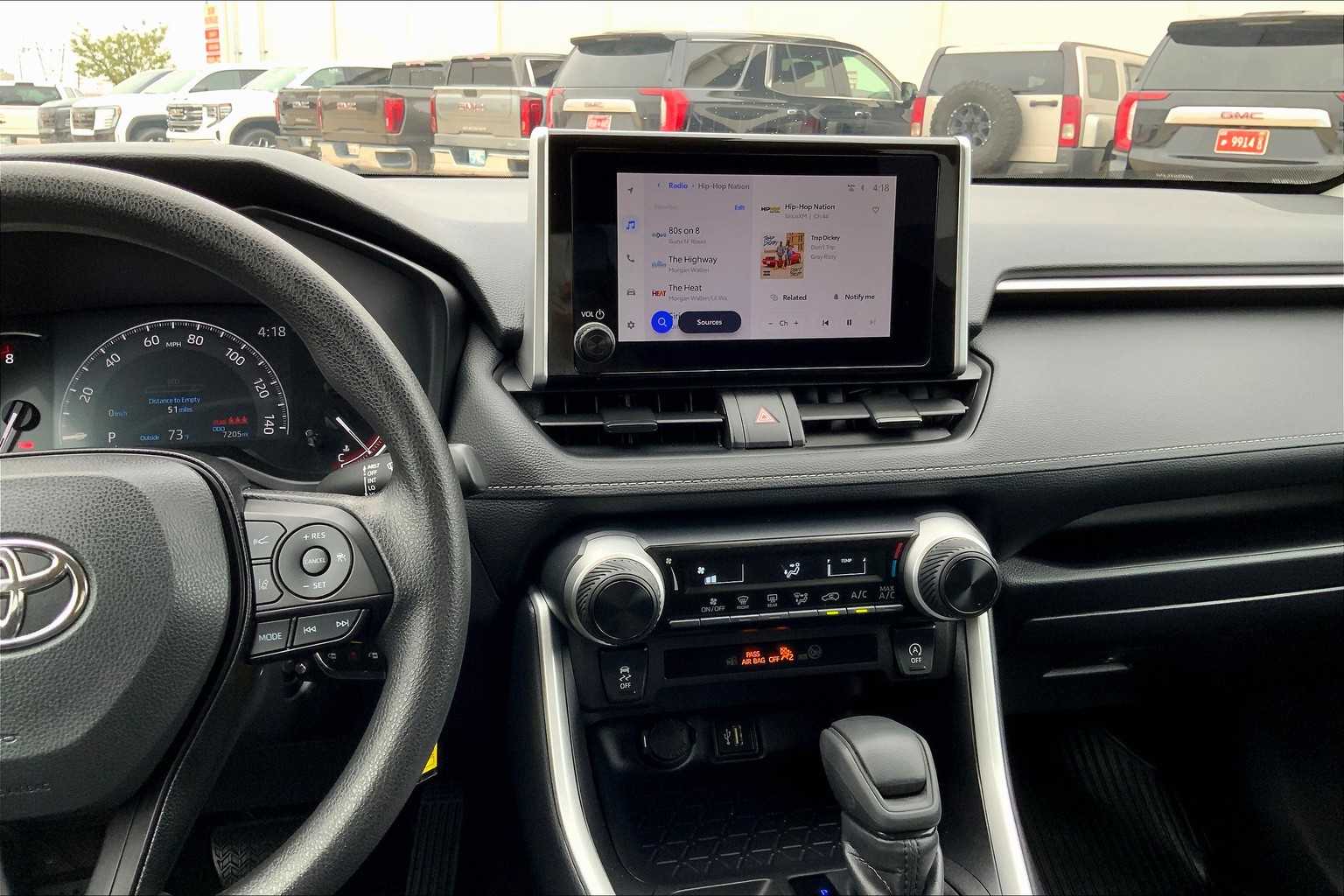 2025 Toyota RAV4 LE photo 4