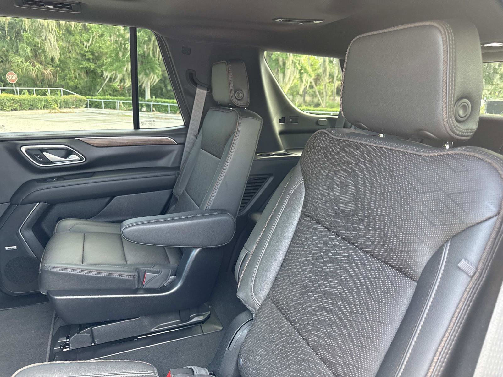 2023 Chevrolet Tahoe High Country photo 11