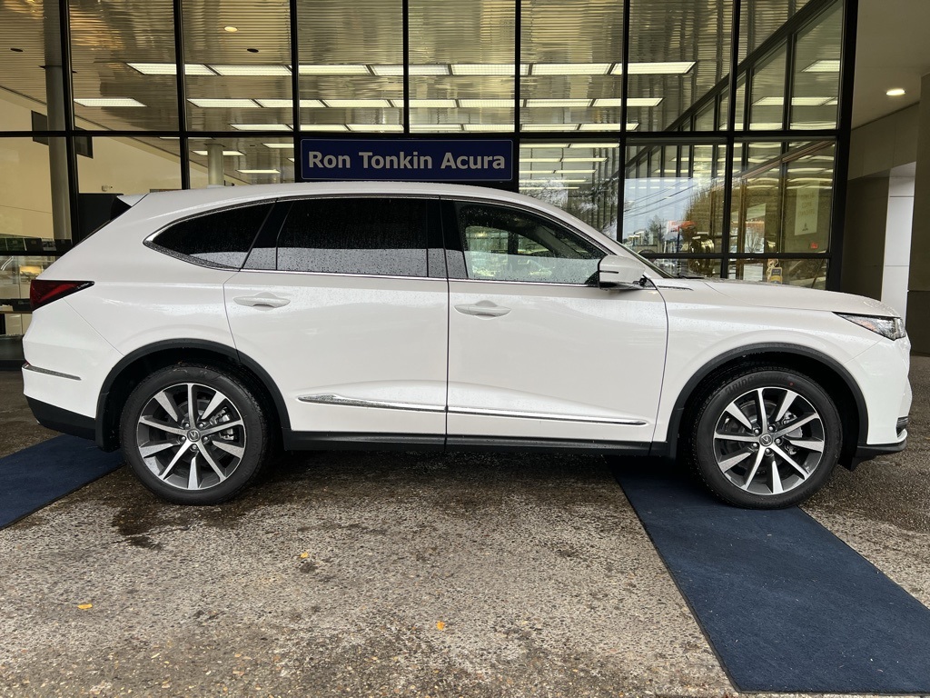 2026 Acura MDX Technology SH-AWD photo 7
