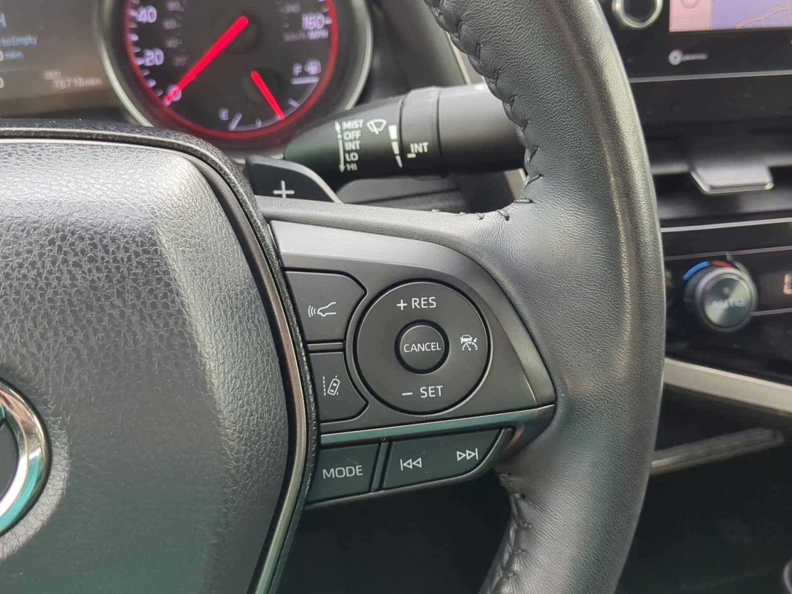 2021 Toyota Camry XSE photo 16