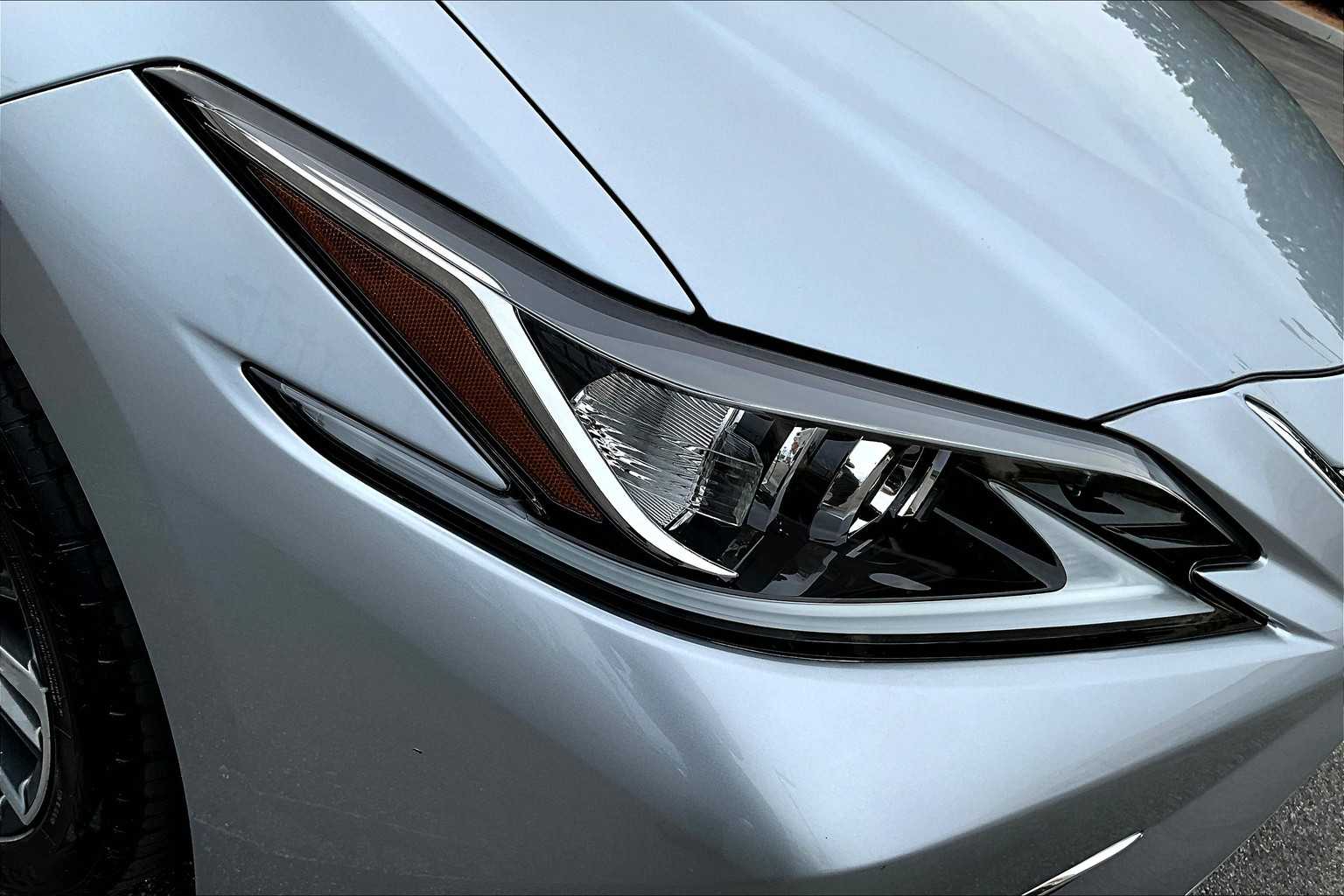 2023 Lexus ES 350 photo 25