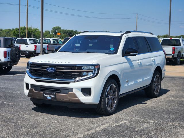 2025 Ford Expedition King Ranch photo 3