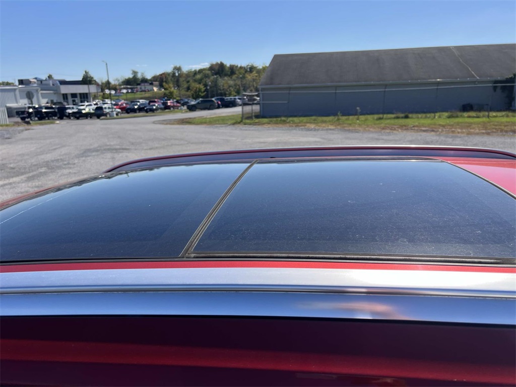 2019 Volvo XC40 Momentum photo 19