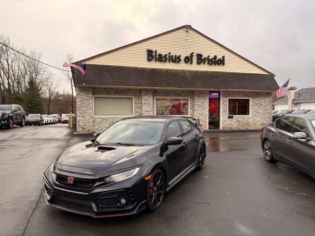 2021 Honda Civic Hatchback Type-R's photo