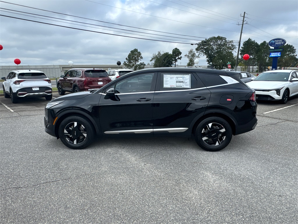 2026 Kia Sportage LX photo 4