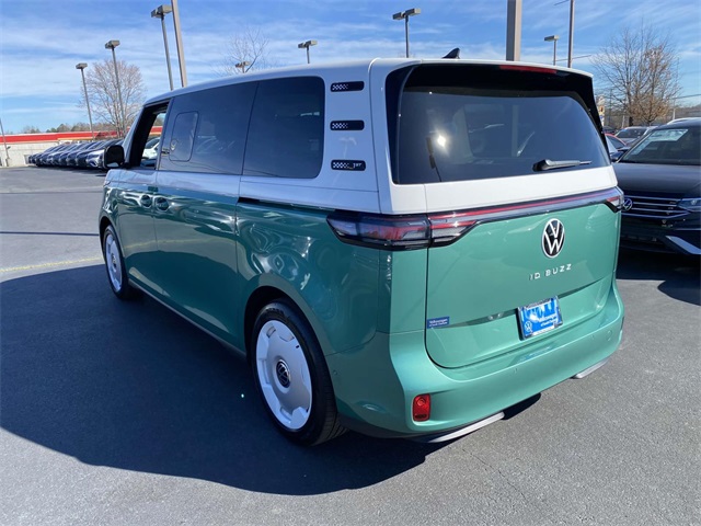 2025 Volkswagen ID. Buzz photo 4