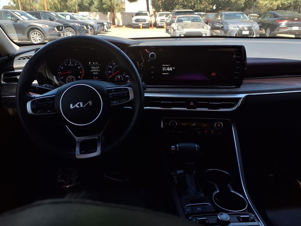 2023 Kia K5 EX photo 17