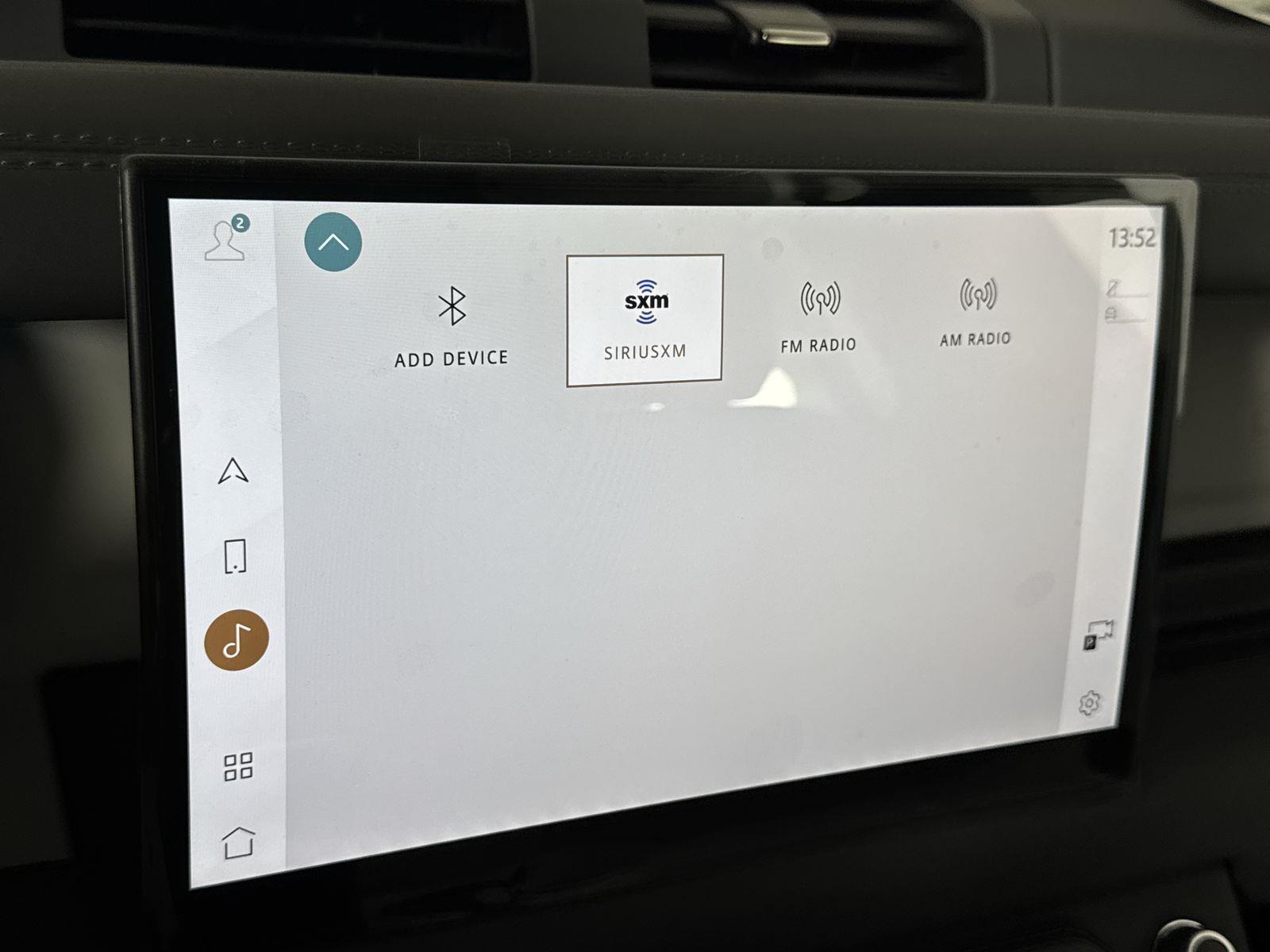 2025 Land Rover Defender 130 S photo 18