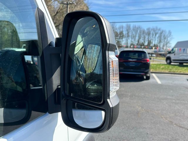 2025 Ram ProMaster 2500 Cargo Van photo 9