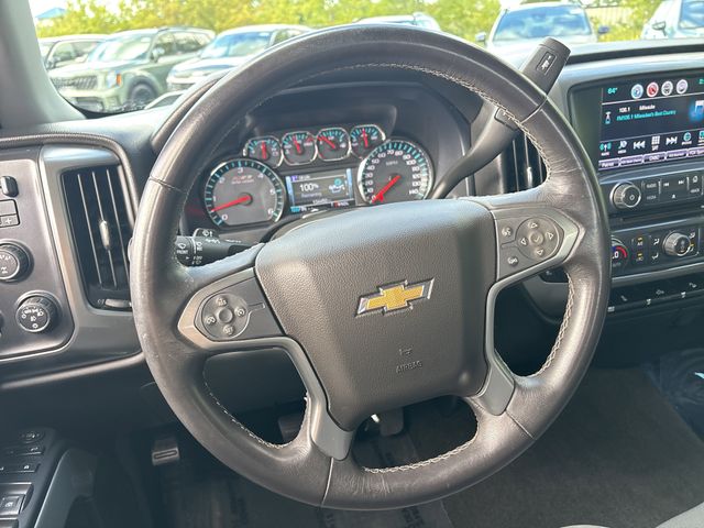 2017 Chevrolet Silverado 1500 LT photo 14