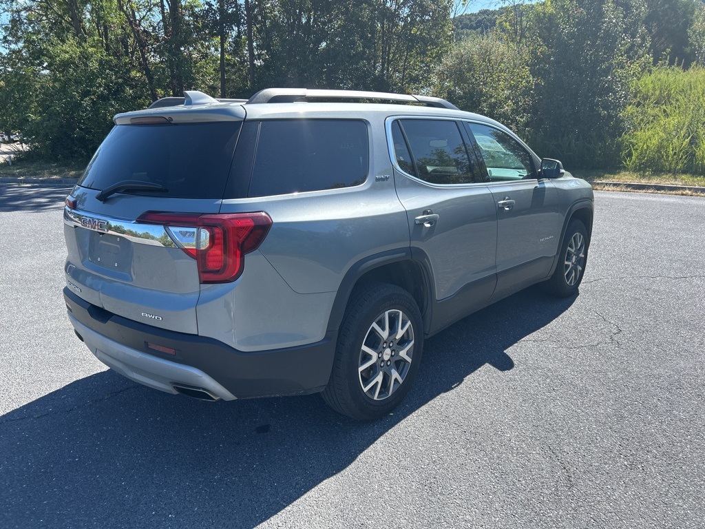 2023 Gmc Acadia SLT photo 2