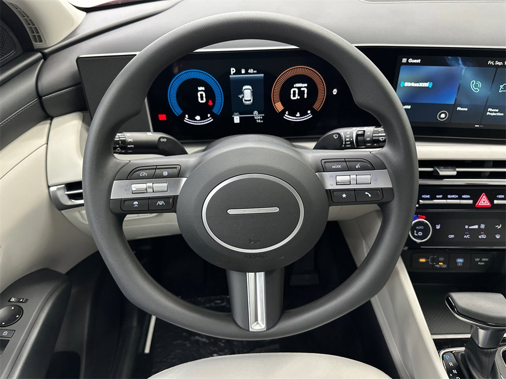 2026 Hyundai Tucson SEL photo 24