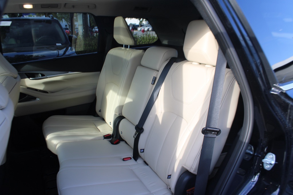 2025 Infiniti QX60 Luxe photo 31