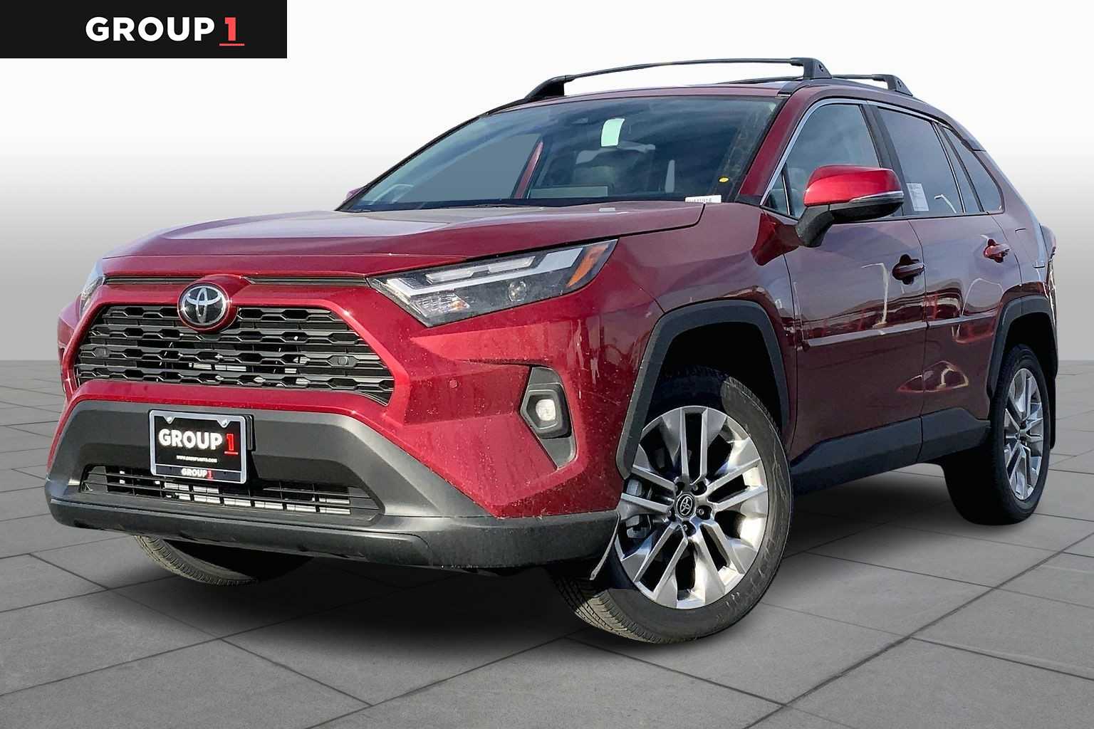 2025 Toyota RAV4 XLE Premium's photo