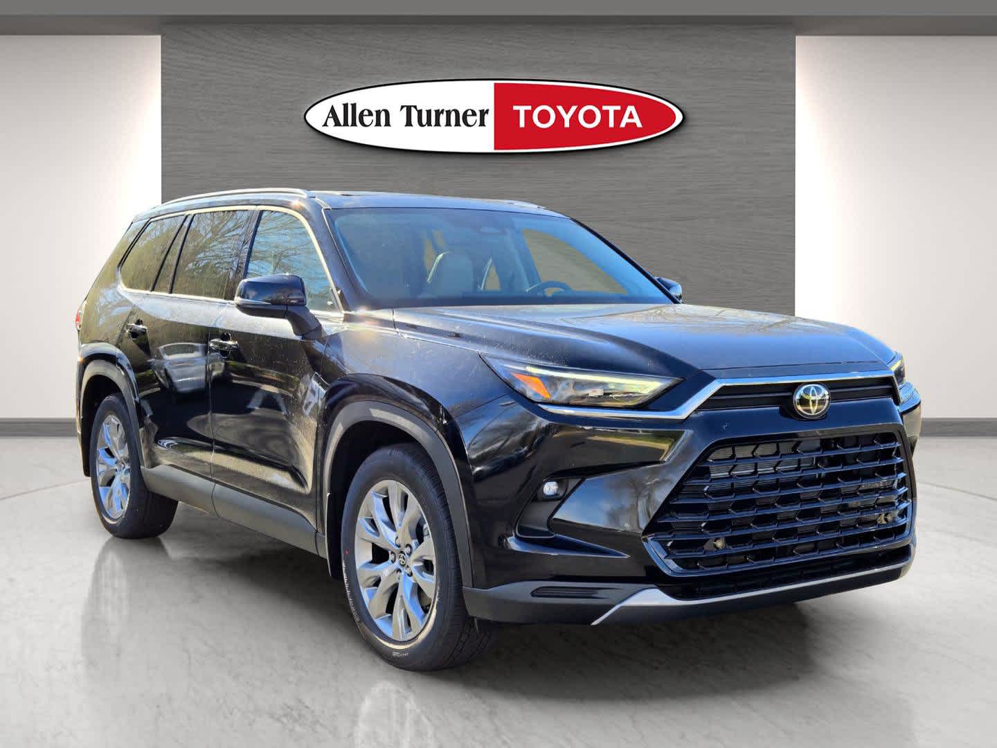 2026 Toyota Grand Highlander Limited's photo