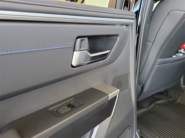 2025 Toyota Tundra Platinum CrewMax photo 12
