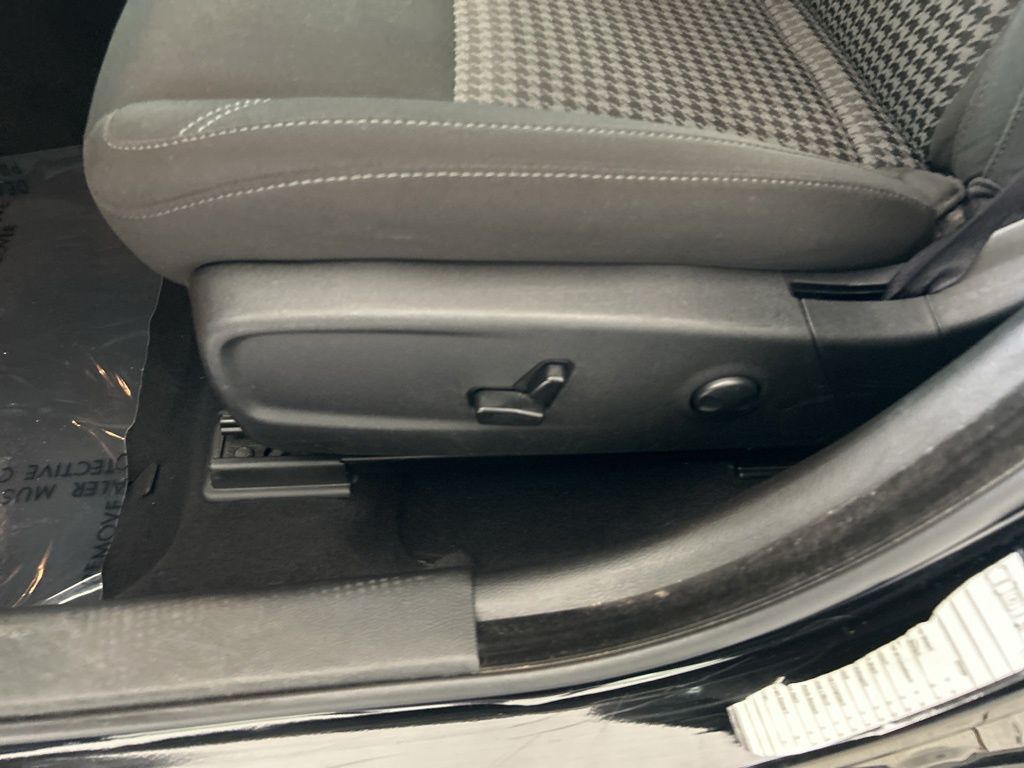 2023 Dodge Charger SXT photo 33