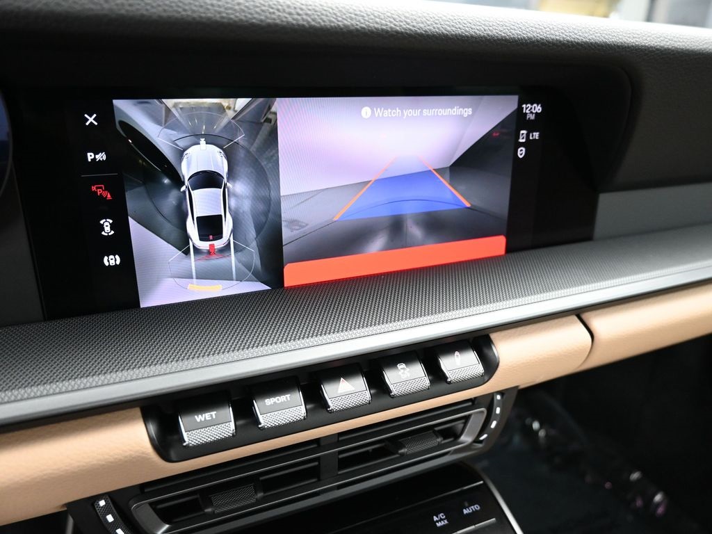 2024 Porsche 911 Coupe photo 23