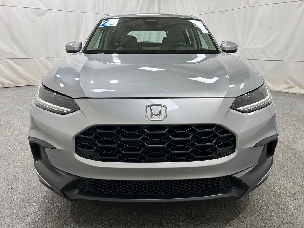 2025 Honda HR-V LX photo 2