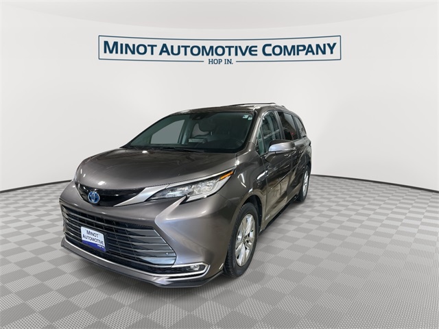 2021 Toyota Sienna Limited photo 4