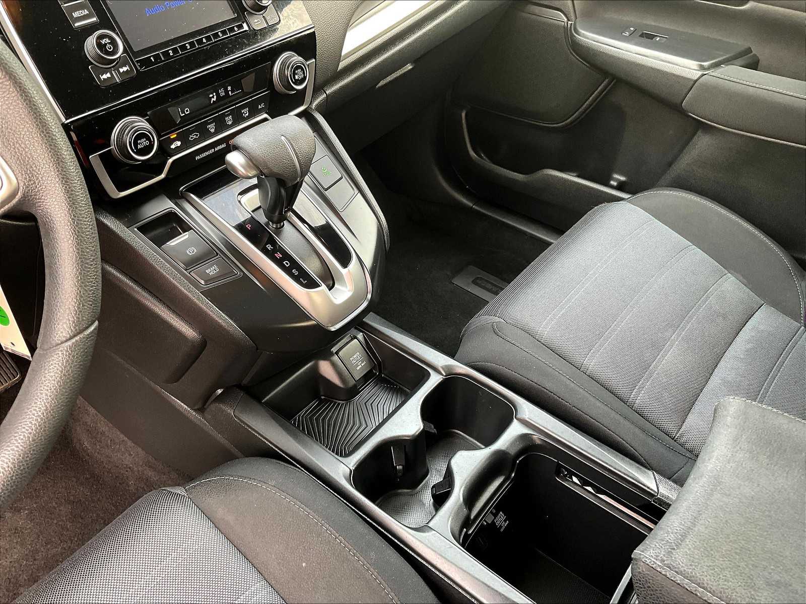 2018 Honda CR-V LX photo 20