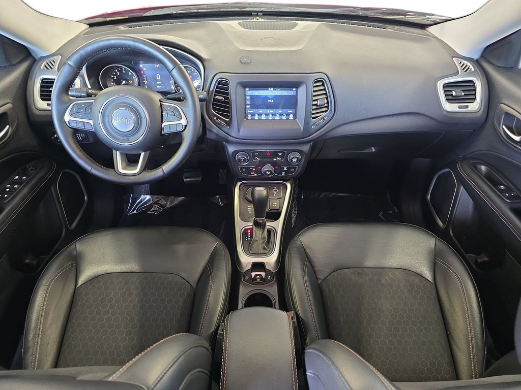 2018 Jeep Compass North Edition Latitude photo 9
