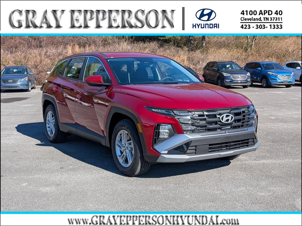 2026 Hyundai Tucson SE's photo