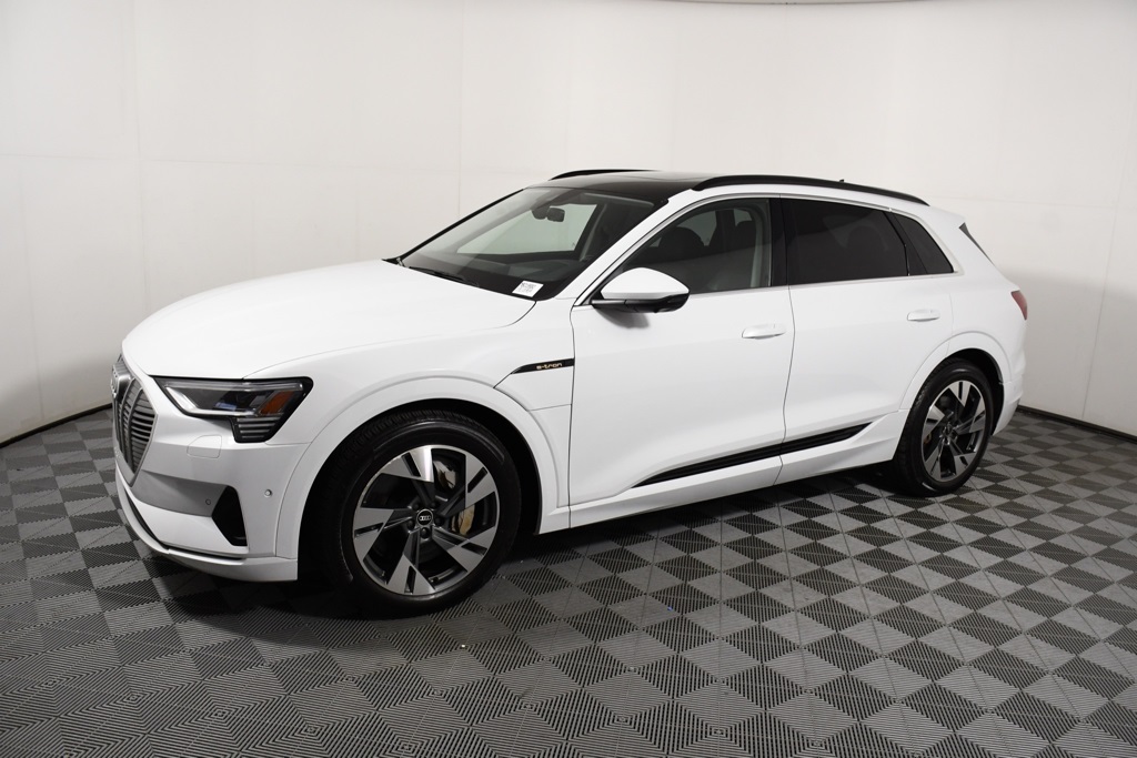 Used 2021 Audi e-tron Prestige with VIN WA1VAAGE9MB015580 for sale in Richfield, Minnesota
