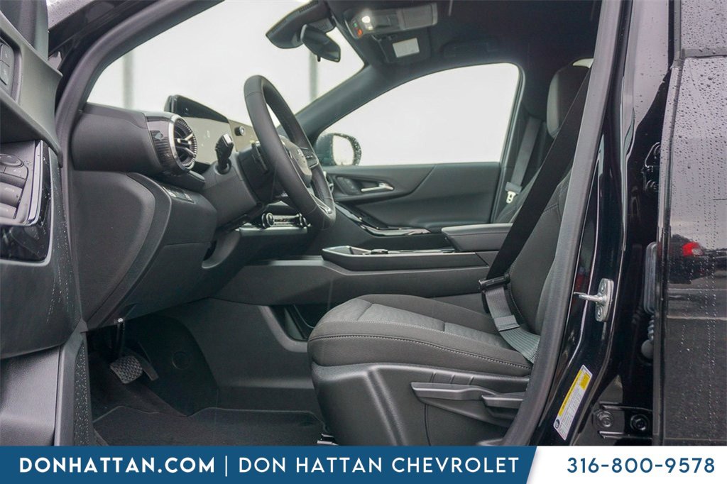 2026 Chevrolet Equinox LT photo 3
