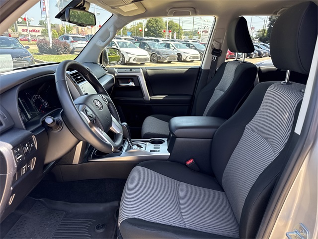 2024 Toyota 4Runner SR5 photo 10