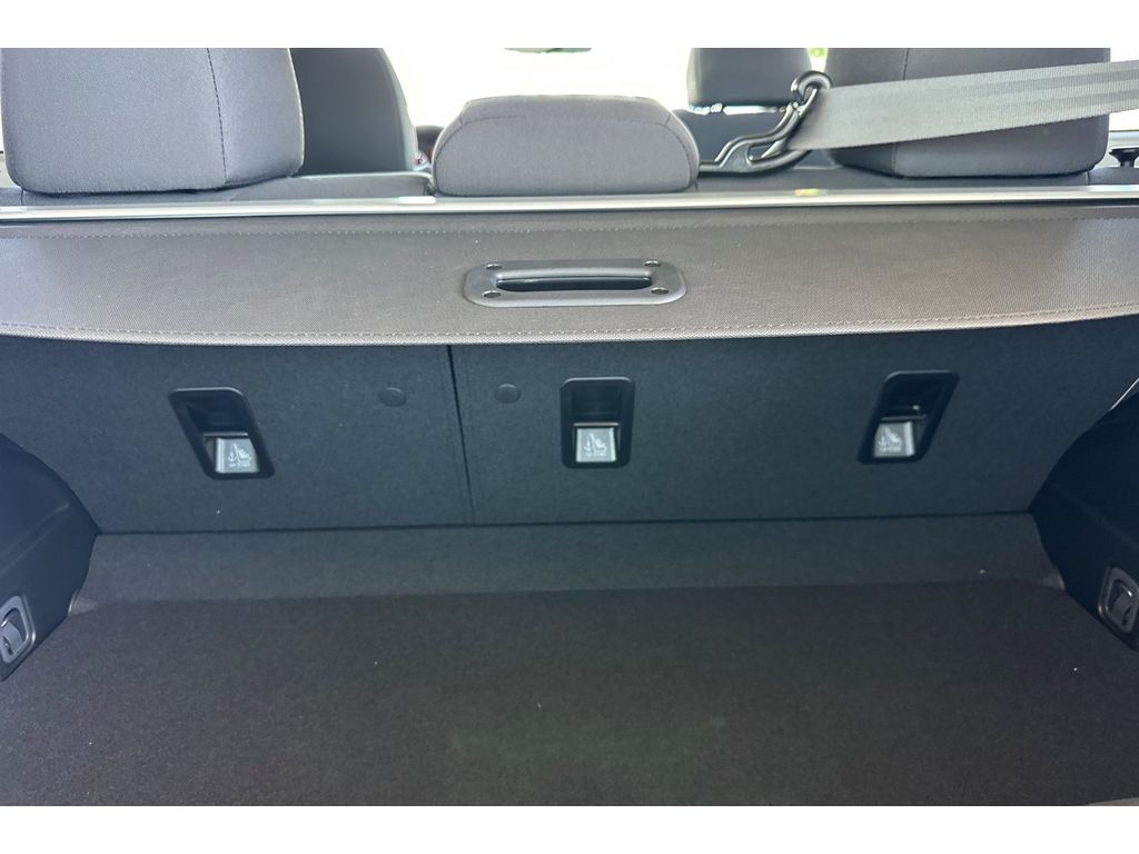 2025 Subaru Crosstrek Premium photo 13