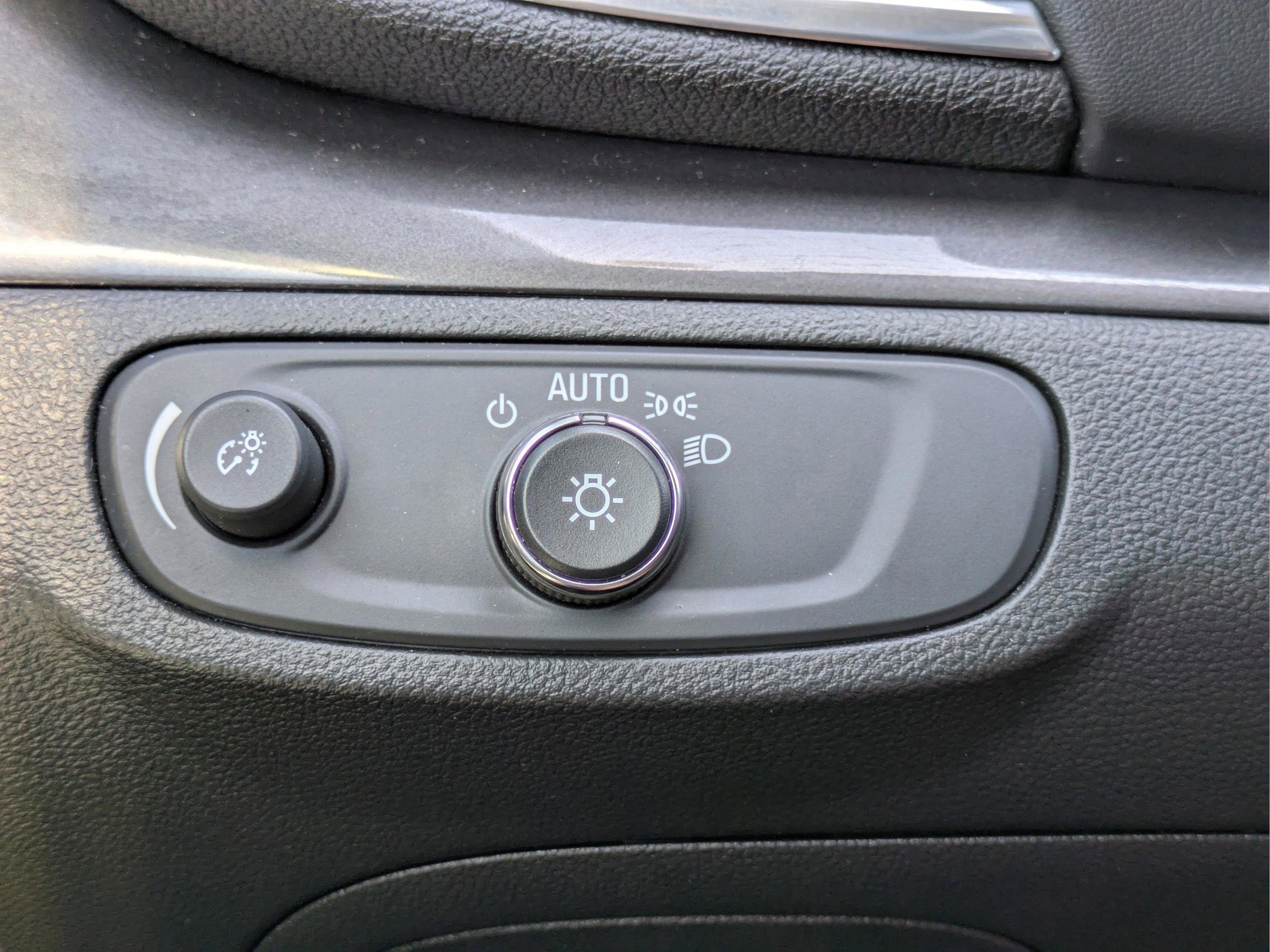2019 Buick Encore Preferred photo 16