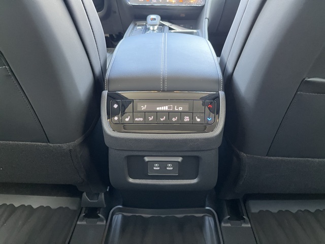 2026 Infiniti QX60 Luxe photo 20