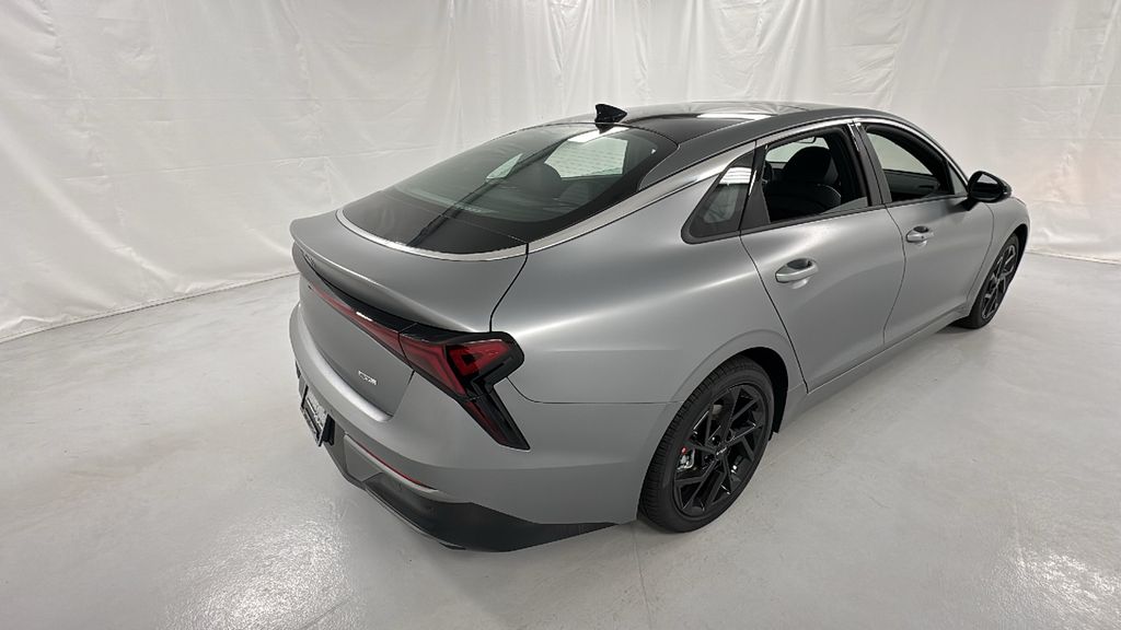 2026 Kia K5 GT-Line photo 3