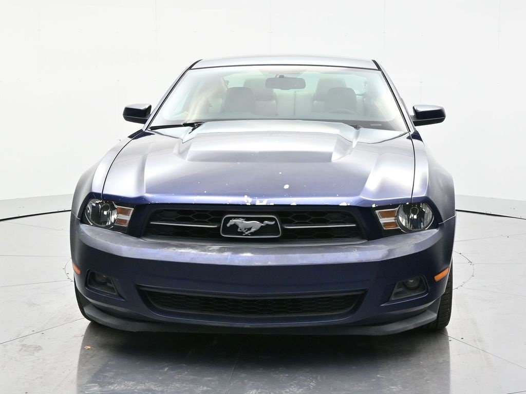 Used 2011 Ford Mustang V6 Premium with VIN 1ZVBP8AM0B5135535 for sale in Minerva, OH