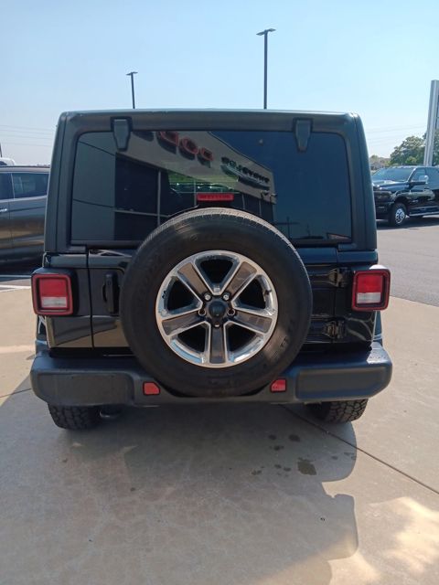 2022 Jeep Wrangler Unlimited Sahara photo 5