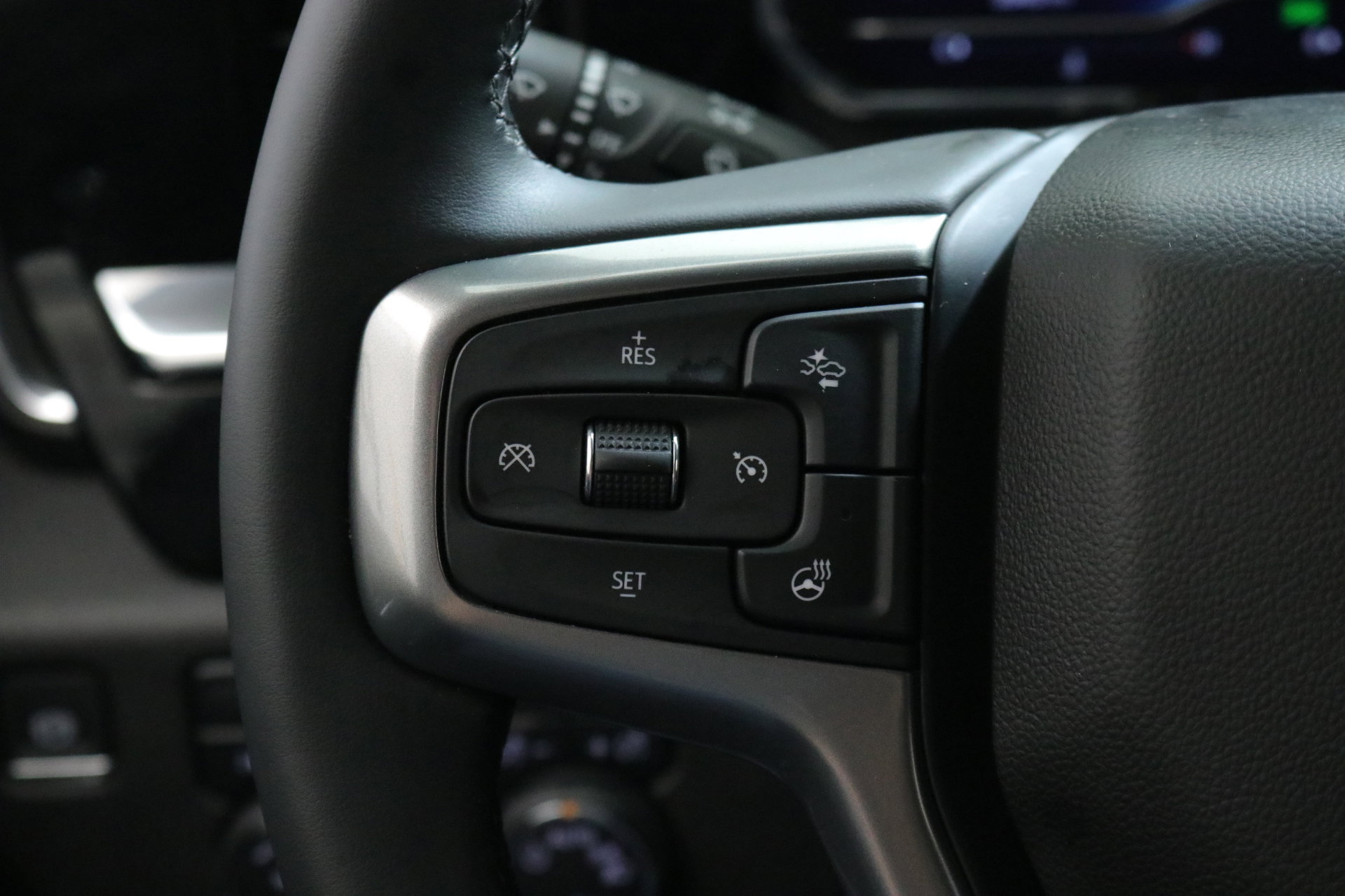 2025 Chevrolet Silverado 1500 LT photo 14