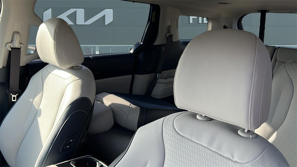 2026 Kia Carnival SX Prestige photo 20