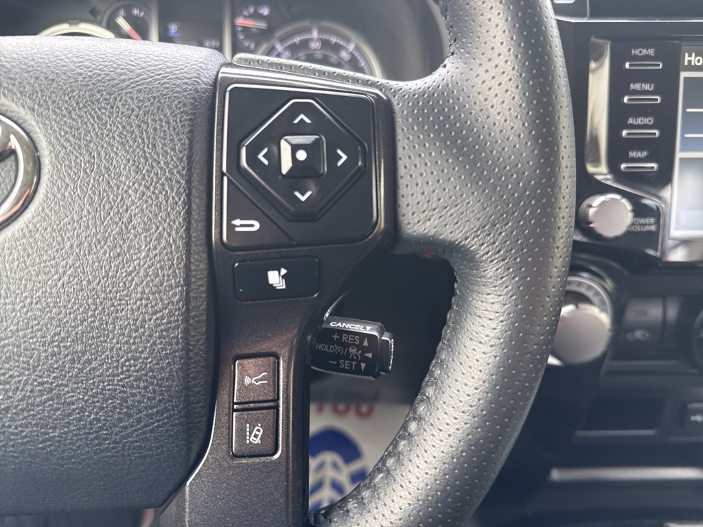 2024 Toyota 4Runner TRD Off-Road photo 17