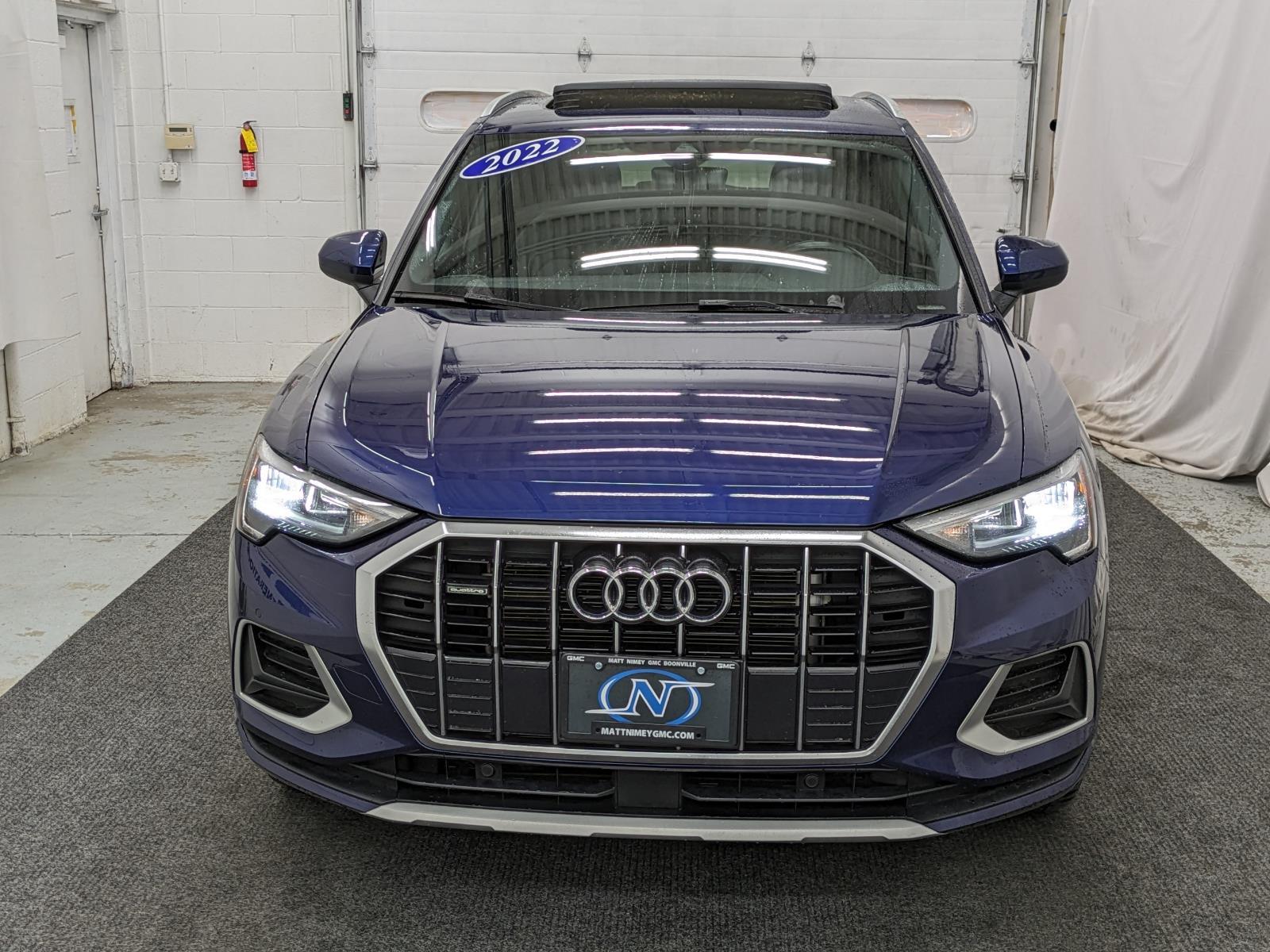 2022 Audi Q3 Premium photo 4