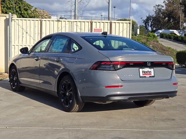 2025 Honda Accord SE photo 5