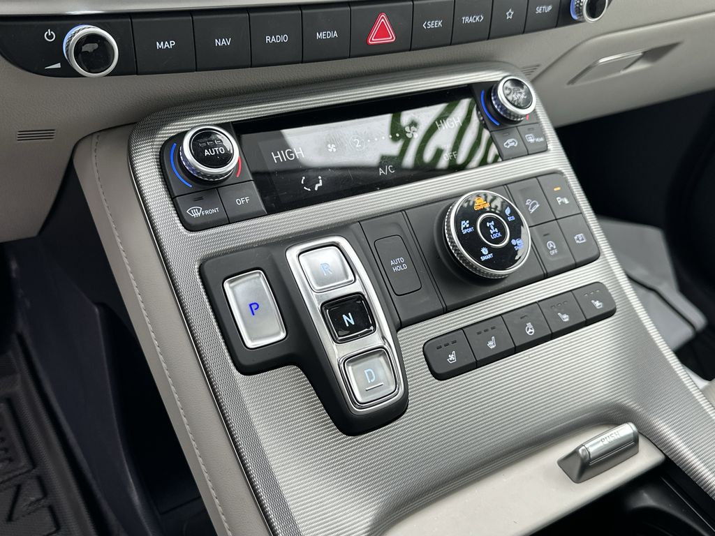 2025 HYUNDAI PALISADE - Image 16