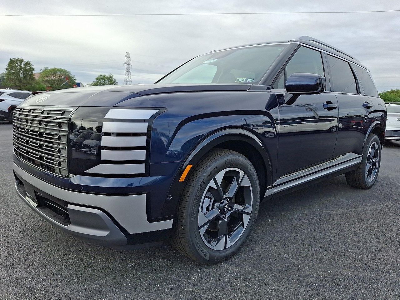 2026 Hyundai Palisade Limited photo 2
