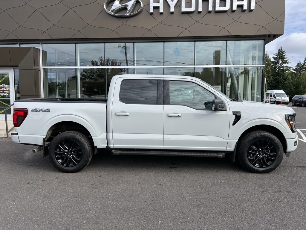 2024 Ford F-150 XLT photo 4