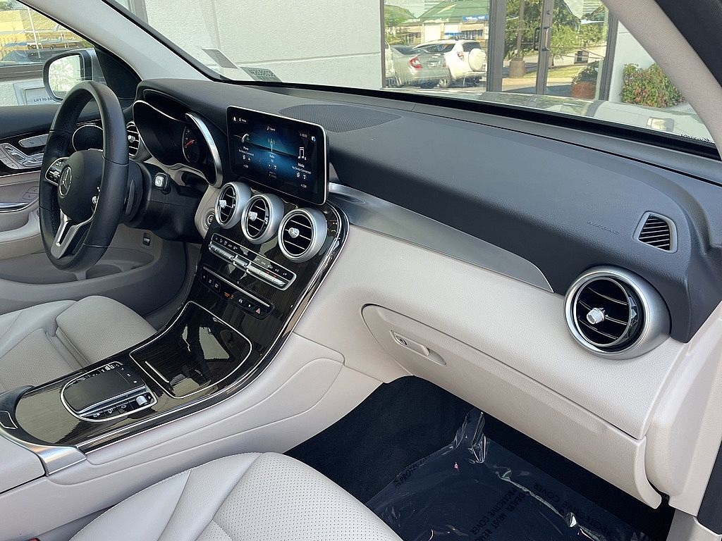 2021 Mercedes Benz GLC 300 4MATIC photo 28