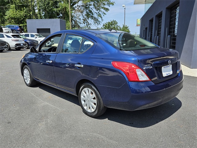 2012 Nissan Versa 1.6 SV photo 8