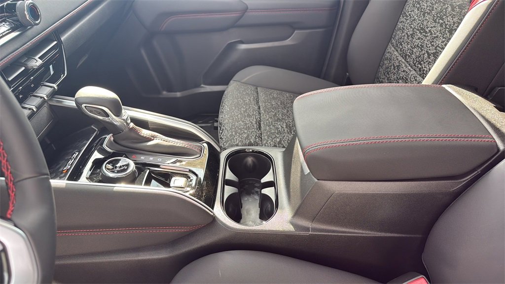 2026 Chevrolet Colorado Z71 photo 15